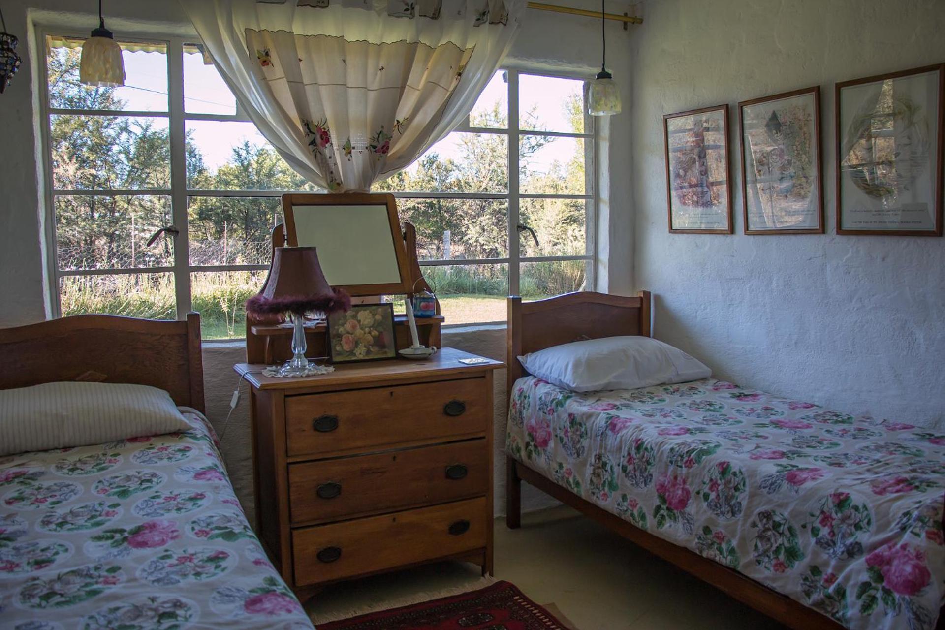 Graaff-Reinet Waterval Farmstay חדר תמונה